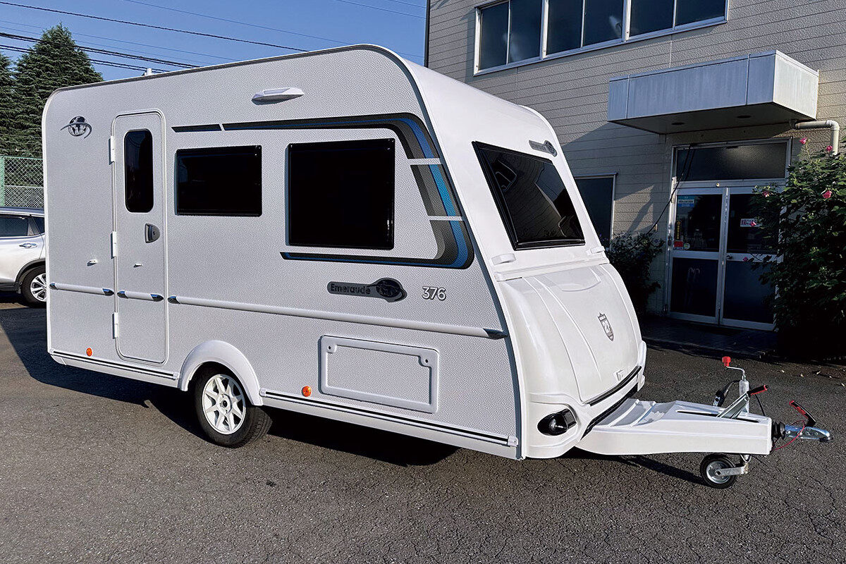 日本の道路事情に合わせた専用設計のキャンピングトレーラー