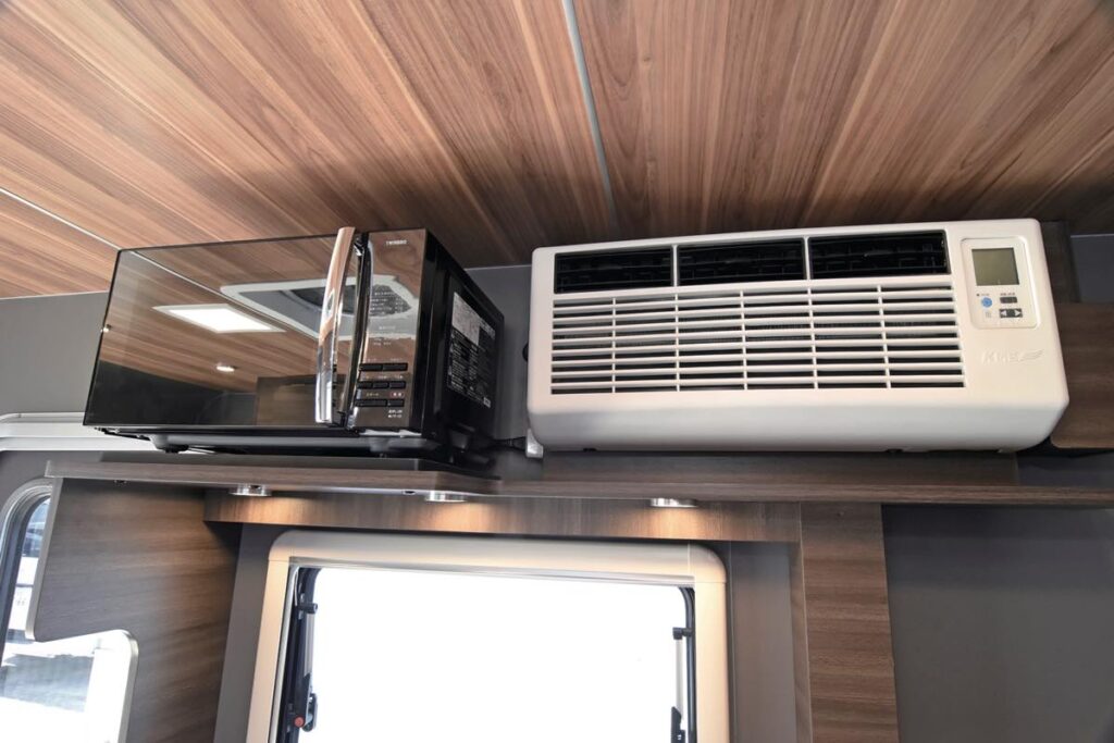 ケイワークスのトレイルワークスミニのエアコン