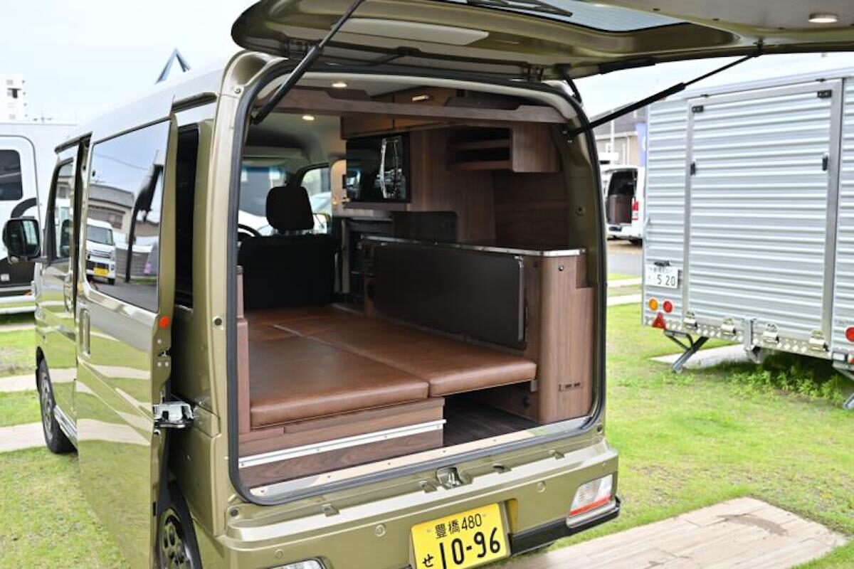 ケイワークスから新型軽キャンパー「EXCLUSIVE MINI Bird」が登場
