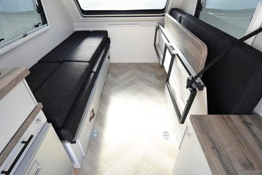 シェルターアウトバック | KIP