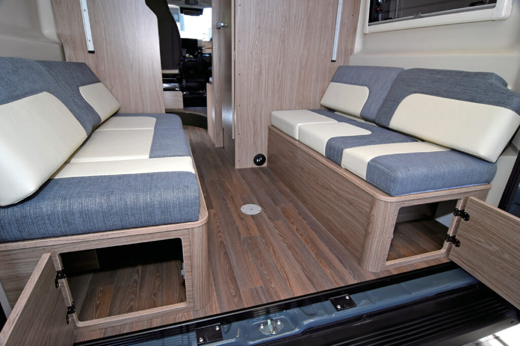 スペランツァ540M | 東和モータース販売 | AC2309