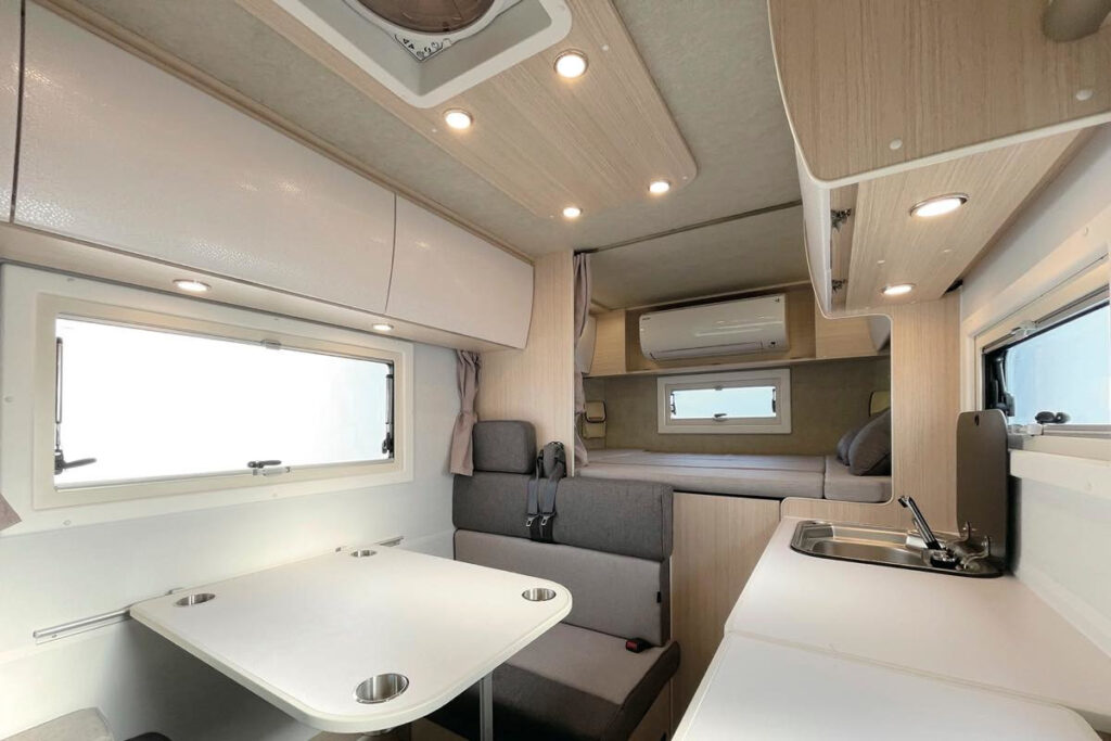 ウラル バンタスティック エディション／ファンルーチェ