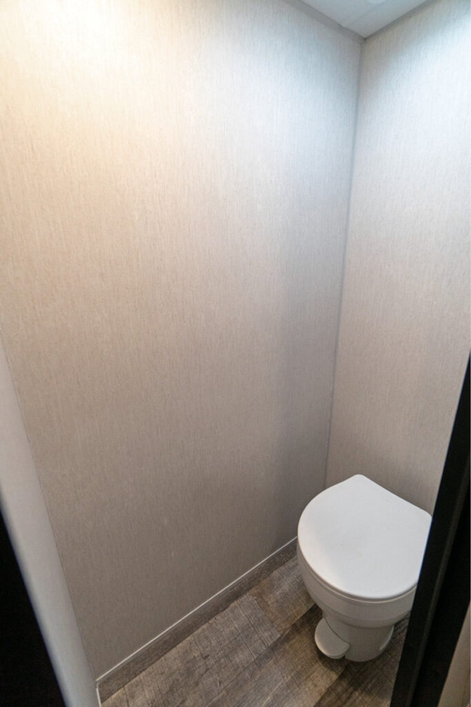 ウルフパップ 14CCW  リミテッド AC2410 フォレストリバー プラチナムインターナショナル