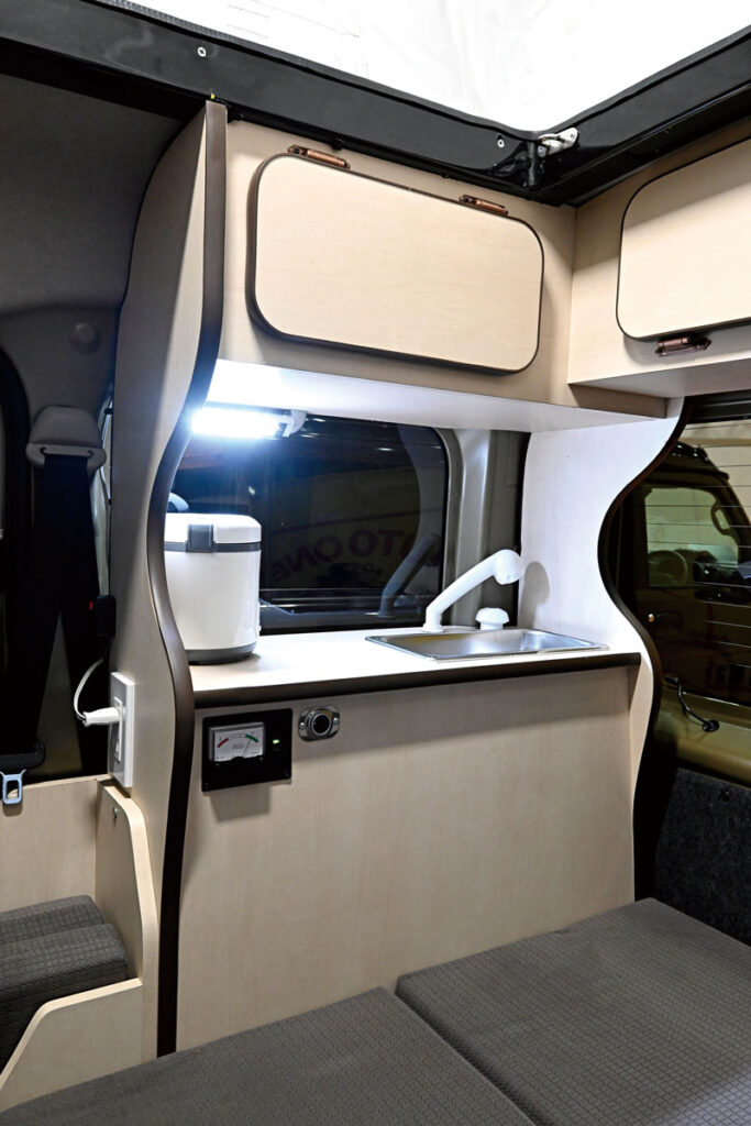 給電くんアルファポップアップルーフ