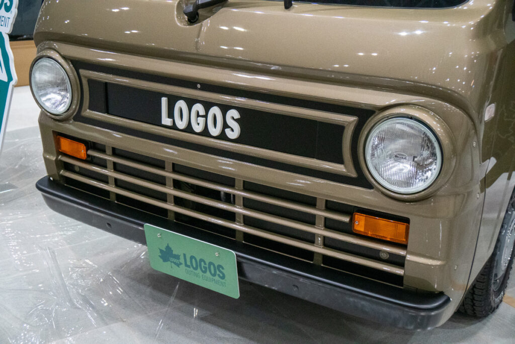 軽キャンパー「アマホ ロゴスエディション」のクラシックフェイス