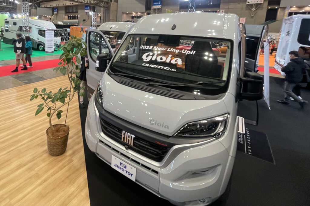 フィアットデュカトベースキャンピングカー「ジョイア」の外観