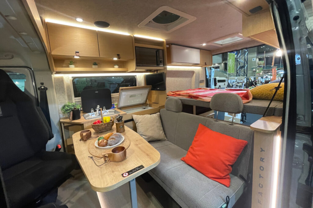 ジョイアの内装め内装色ナチュラルウッド