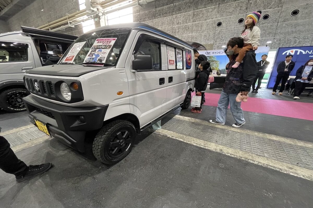 中古車や、車両持ち込みで自分だけの1台を！MDNマドンナの軽