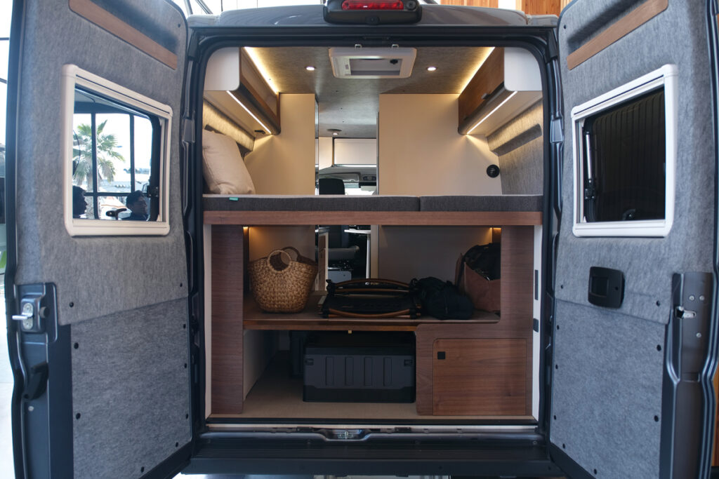 ダヴィンチ6.0の室内