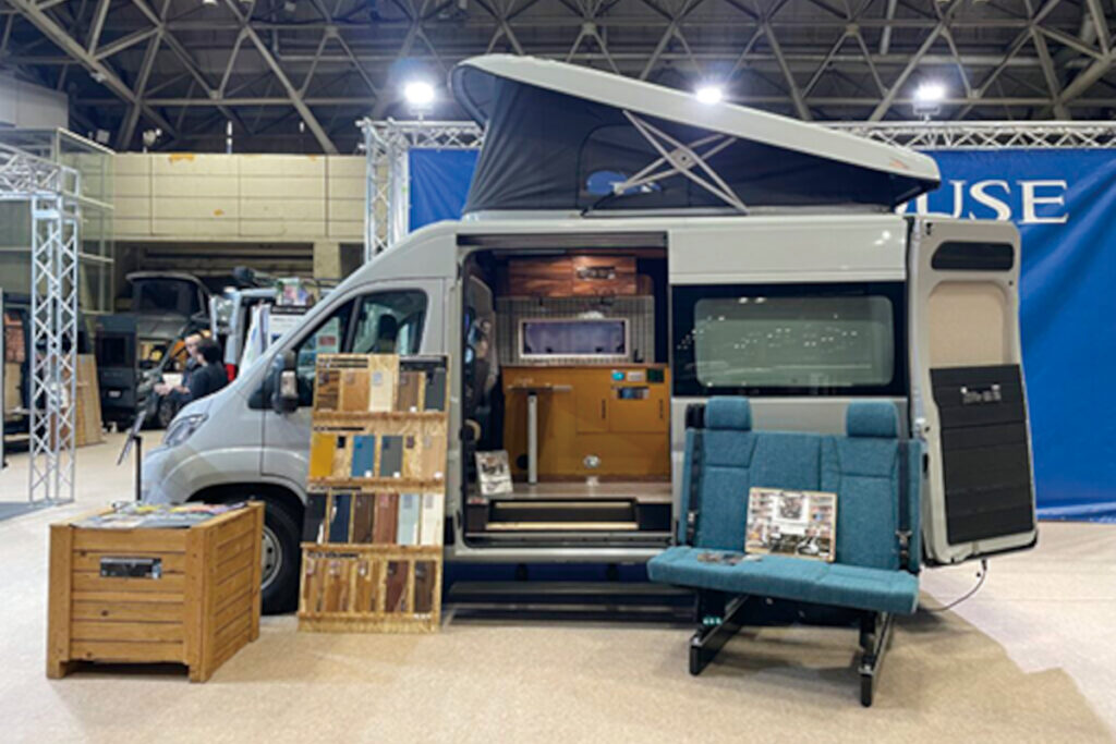 デュカト・クラフテッドの展示