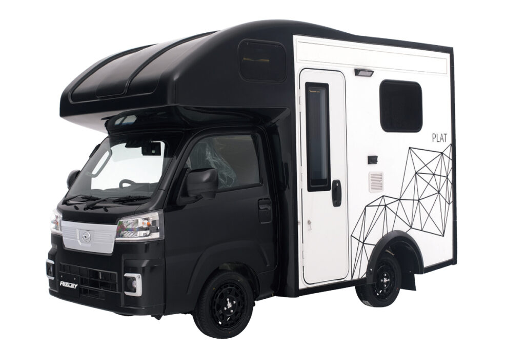 プラットの外観